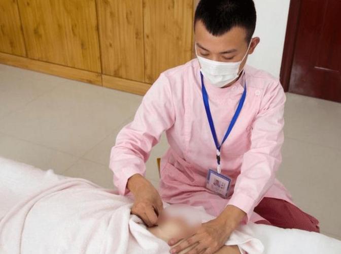 满月熏蒸与母婴护理 全方位守护产后健康